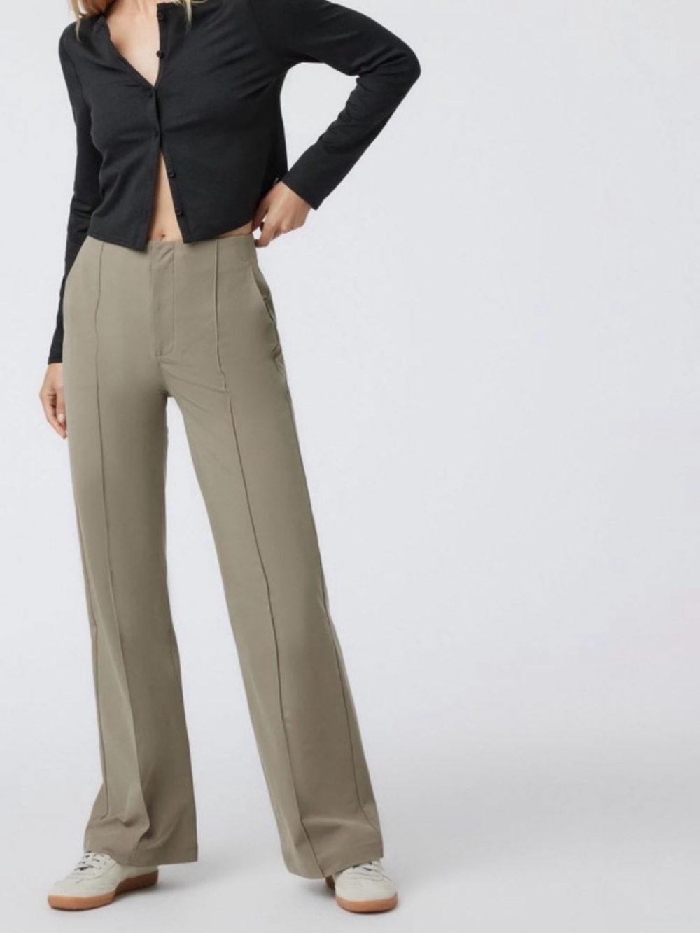 Vuori Meta Wideleg VersaLife Pant Taupe khaki trouser neutral women's size XXS